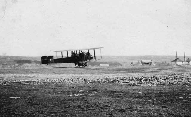 hp atlantic on test flight 10 june 1919 0318-0009